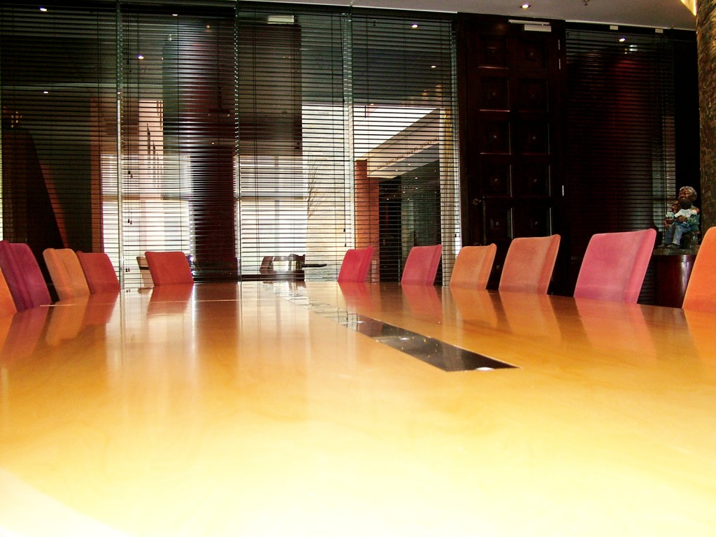 How to Lead Change When You're Not the Senior Leader Leading Change