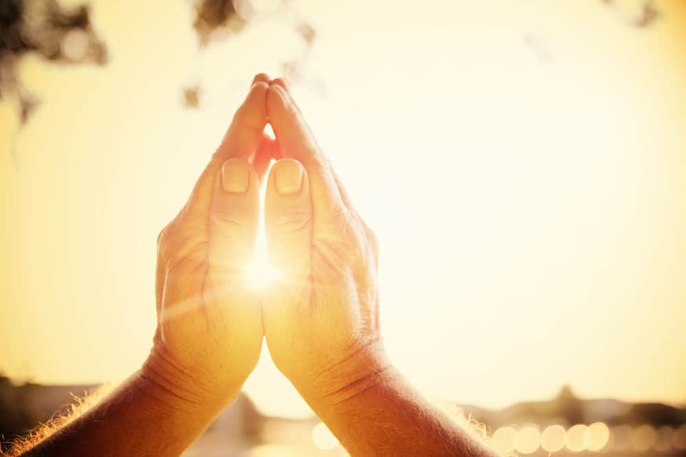 pray