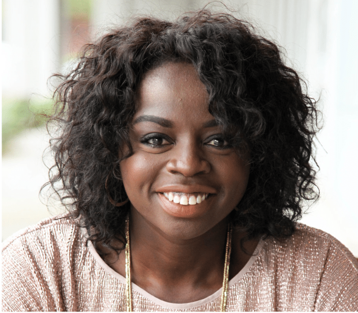 Headshot of Jo Saxton